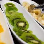 לינה וארוחת בוקר Wellness Istriana 4*